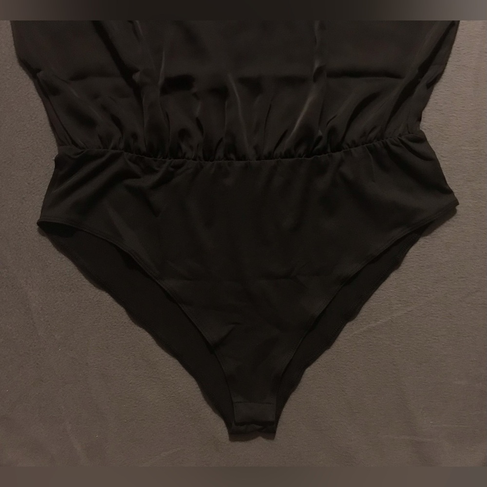 NWT Mangopop Sleeveless Satin Bodysuit - Picture 6 of 12